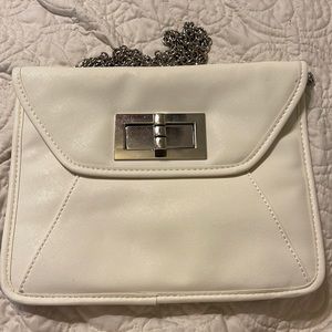 Apt. 9 envelope crossbody bag with removable chain. Never used.
